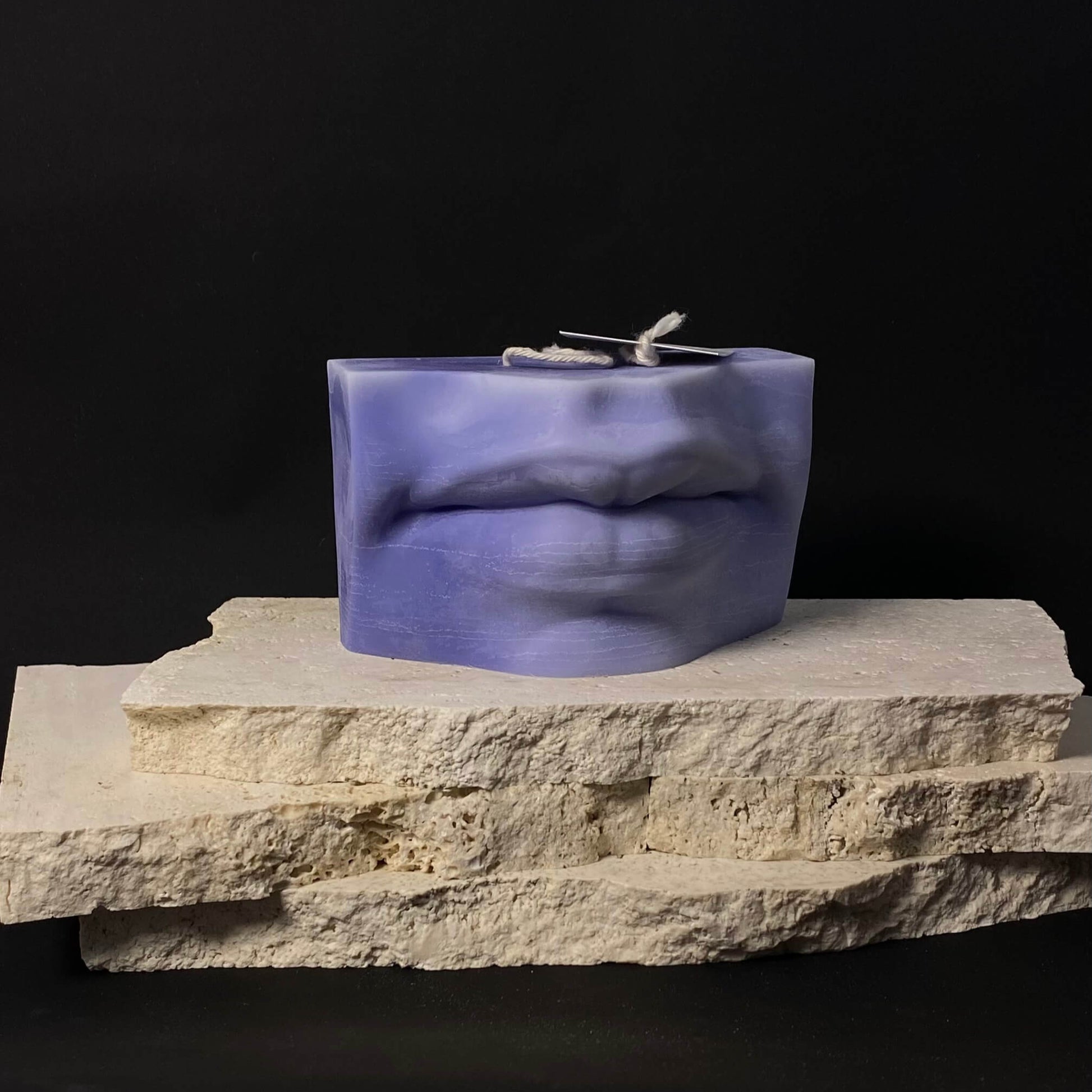 Large David Lips Cashmere Plum Sculptural Candle K1